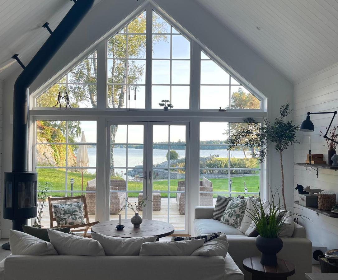 Bastuviken Bed And Breakfast Ουψάλα Εξωτερικό φωτογραφία
